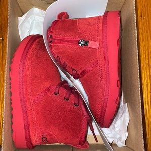COPY - Ugg red toddler bootie